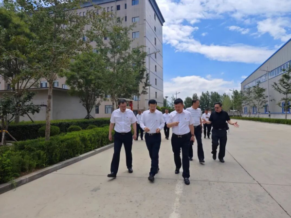 省机关事务管理局、农业大学教授与芦田肥业党支部开展党建联建共享共促座谈会 